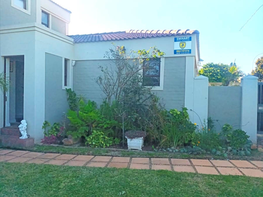 3 Bedroom Property for Sale in C Place Eastern Cape
